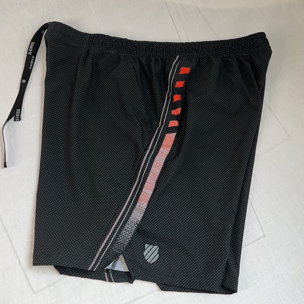 EUC KSwiss Men's Spring Supercharge 7" Print Short XL